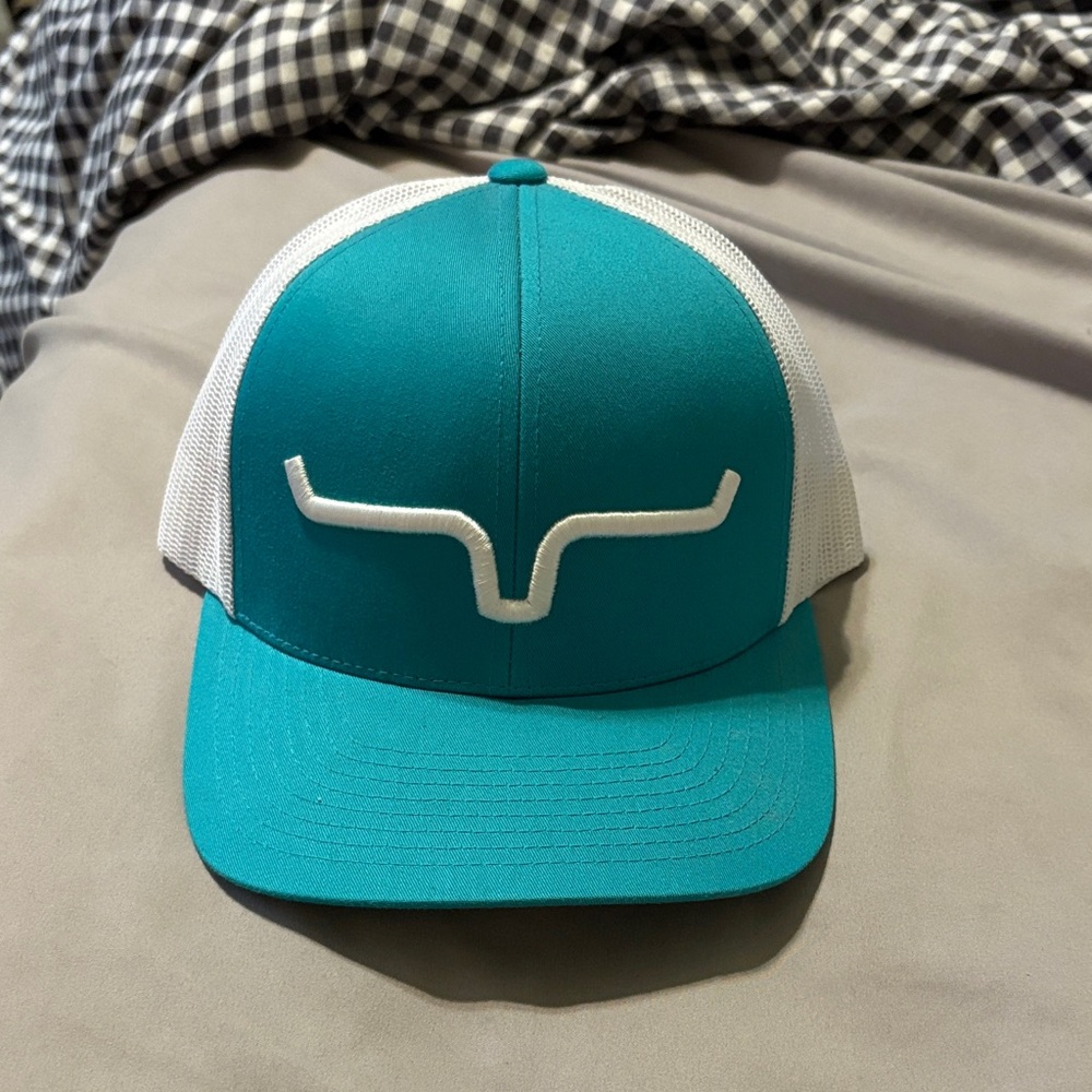 Kimes Ranch Teal and White Cap